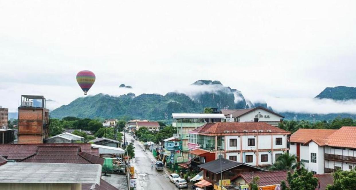 Vang Vieng Ruby Backpackers Hostel Экстерьер фото