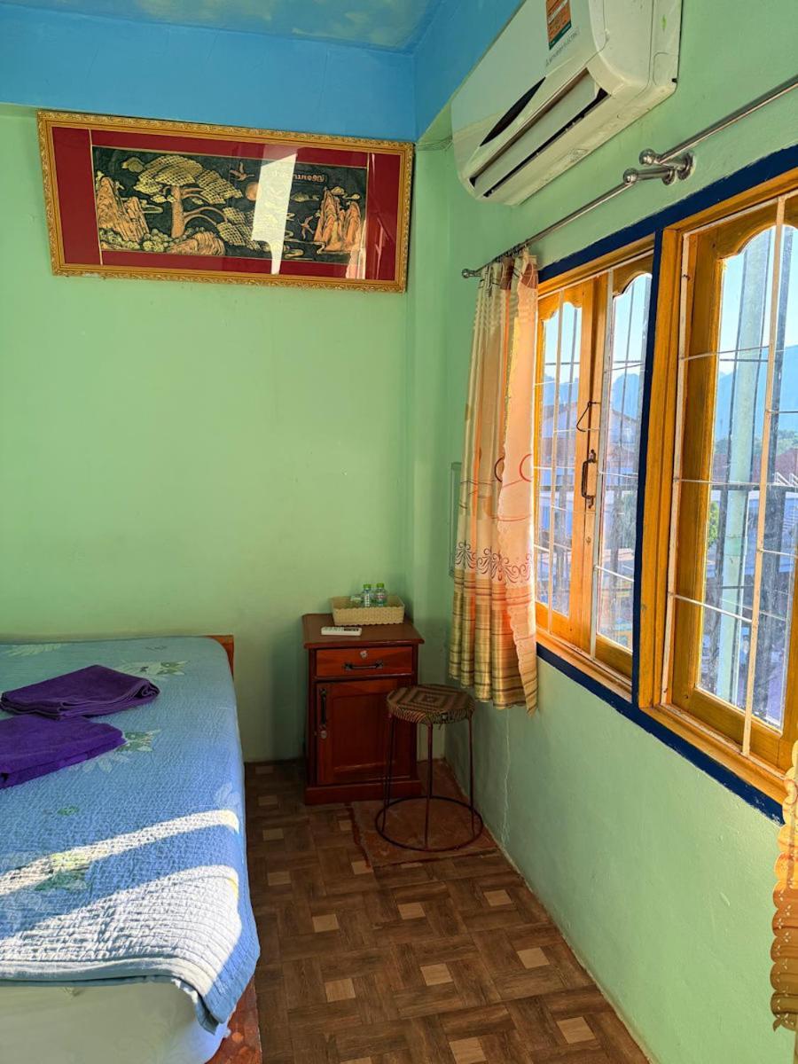 Vang Vieng Ruby Backpackers Hostel Экстерьер фото